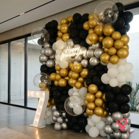 Glowing Square Anniversary Decor